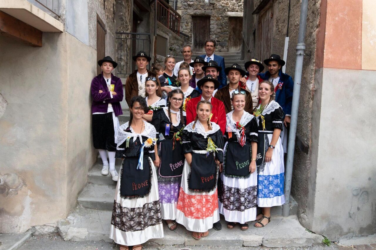 peonien-costume@comite-peone