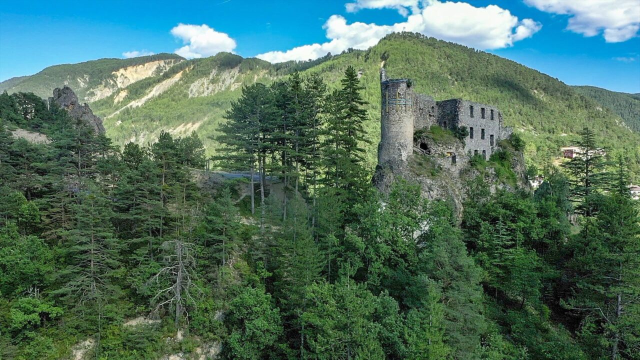 Guillaumes-Chateau2